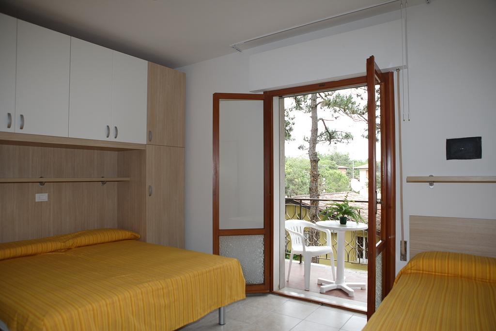 Ba- Tintoretto Apartments - Lignano Sabbiadoro Room photo